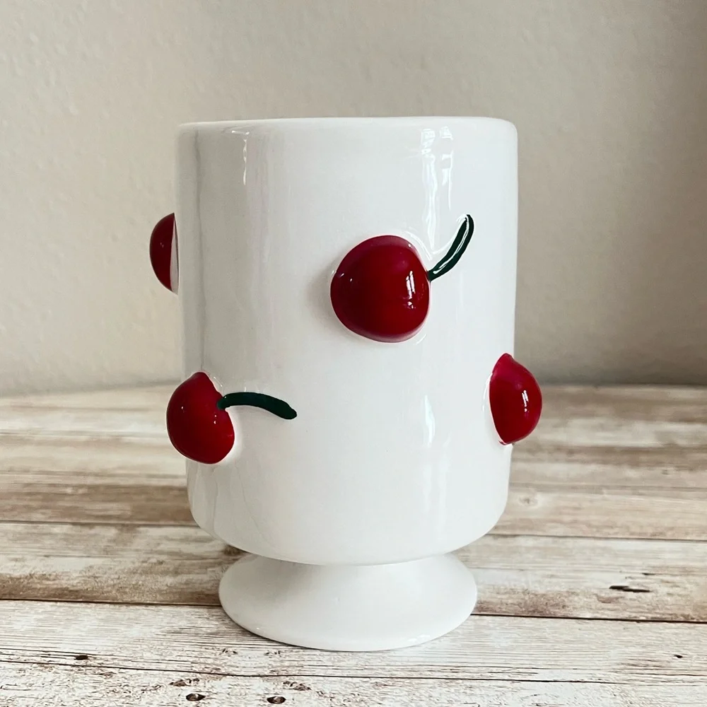 Target Bullseye Ceramic Holder Cherry🎀